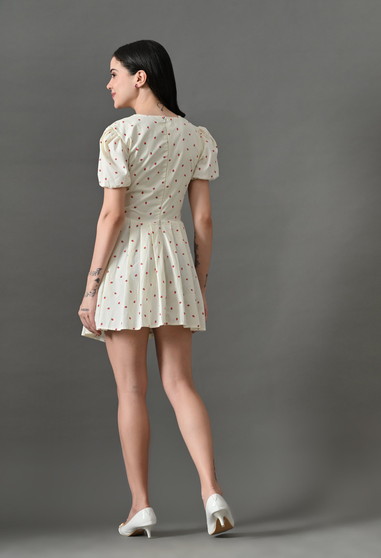Chic White Mini Dress with Puff Sleeves and Strawberry Print